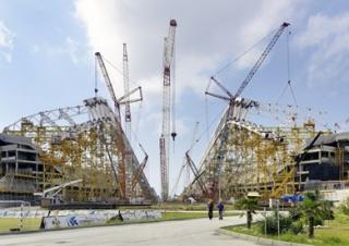 Grues à chenilles - flèche treillis Liebherr LR 1600/2