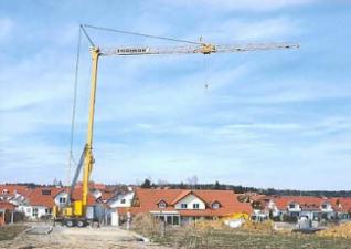 Grues à tour - tourneur inférieur Liebherr 13 HM