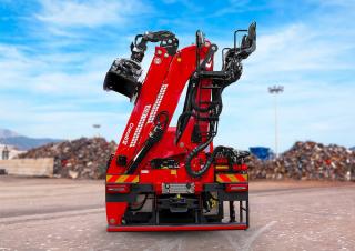 Grues de chargement à bois Cranab RZ 18R D900
