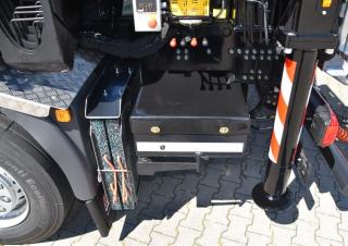 Grues de chargement hydrauliques MKG HLK 531 HP a2