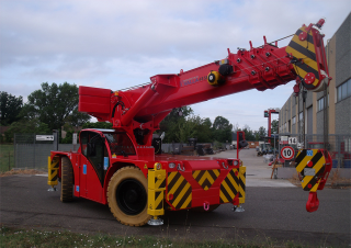 Grues mobiles industrielles Valla 220 SE