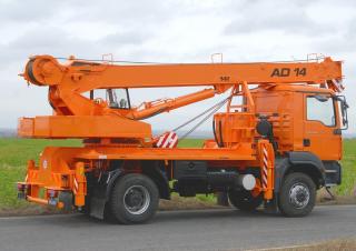 Grues télescopiques  monté sur camion CKD Mobilni Jeraby AD 14