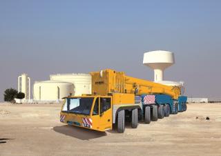 Grues tous-terrains Demag AC 1000-9