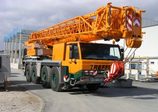 Grues tous-terrains Tadano ATF 100G-4
