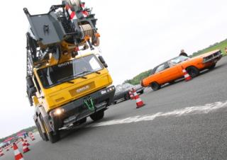 Grues tous-terrains Grove GMK3060L