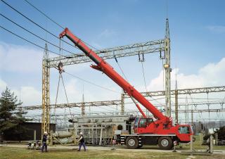 Grues tous-terrains Liebherr LTM 1040-2.1 