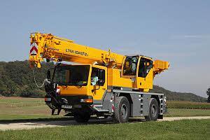 Grues tous-terrains Liebherr LTM 1040-2.1 