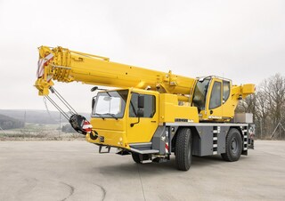 Grues tous-terrains Liebherr LTM 1040-2.1 