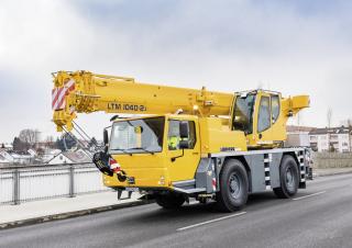 Grues tous-terrains Liebherr LTM 1040-2.1 