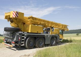 Grues tous-terrains Liebherr LTM 1050-3.1 
