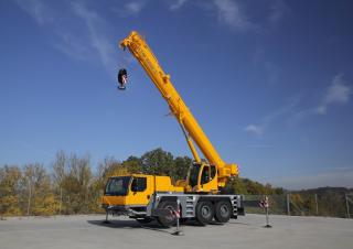 Grues tous-terrains Liebherr LTM 1050-3.1 