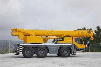 Grues tous-terrains Liebherr LTM 1055-3.2 