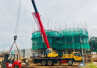 Grues tous-terrains Sany STC300C5