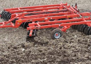 Herse à disques en zinc Kuhn Krause 8220-25W