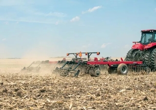 Herse à disques en zinc Case IH True-Tandem 335 VT 42
