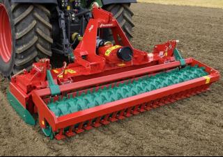 Herses rotatives Kverneland NG-M 251