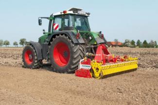 Herses rotatives Pöttinger Lion 3002