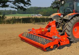 Herses rotatives Kubota PH3300