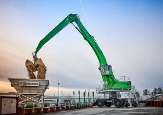 Manipulateurs de matériaux Sennebogen 865M E Hybrid 