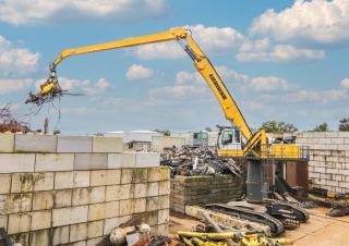 Manipulateurs de matériaux Liebherr ER 944 C High Rise Litronic