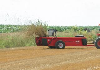 Technologie d'alimentation Mélangeurs alimentaire Kuhn EasySpread 1219