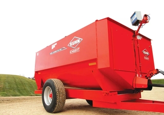 Technologie d'alimentation Mélangeurs alimentaire Kuhn RA 130