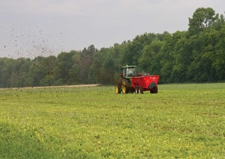 Technologie d'alimentation Mélangeurs alimentaire Kuhn SL 114