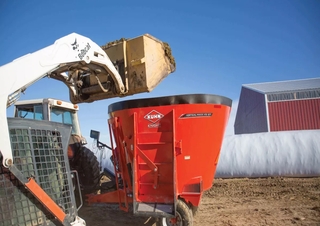 Technologie d'alimentation Mélangeurs alimentaire Kuhn VS 127