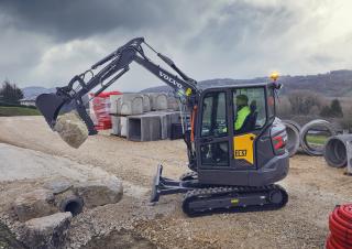 Mini Pelles Volvo EC37