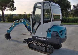 Mini Pelles Messersi M 18 BE