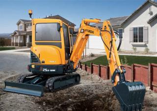 Mini Pelles Hyundai R25Z-9AK