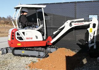 Mini Pelles Takeuchi TB 216 