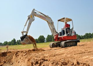 Mini Pelles Takeuchi TB 235