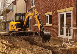 Mini Pelles JCB 60C-2