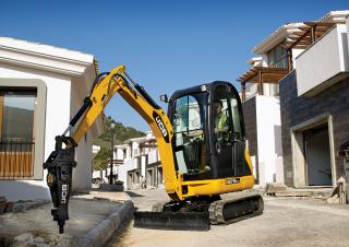 Mini Pelles JCB 8018