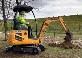 Pelles électriques sur chenilles Case CX15B S-2