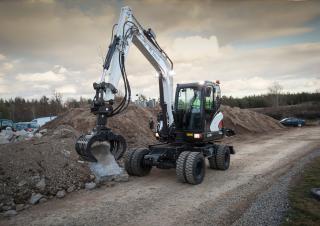 Excavatrice sur pneus Bobcat E57W