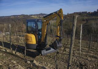 Mini Pelles New Holland E26C