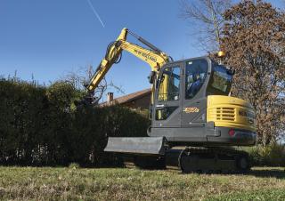 Mini Pelles New Holland E57C