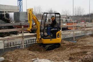 Mini Pelles Komatsu PC14R-3HS 