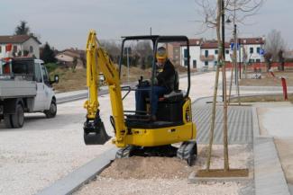 Mini Pelles Komatsu PC18MR-3