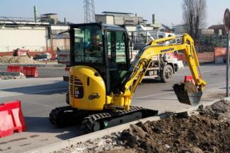 Mini Pelles Komatsu PC26MR-3