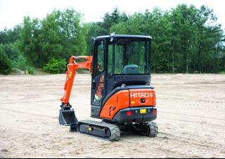 Mini Pelles Hitachi ZX 18-3