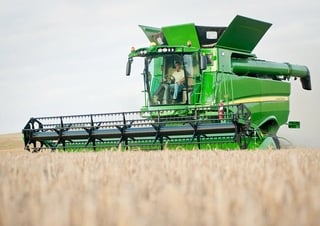 Accessoires pour moissonneuses-batteuses Moissonneuse-batteuses à barres de coupe John Deere 620R 