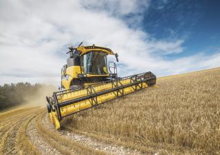 Moissonneuse-batteuses New Holland CX5.90 Laterale