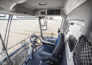 Moissonneuse-batteuses New Holland CX6.80