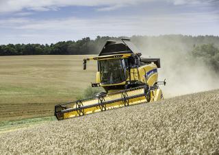 Moissonneuse-batteuses New Holland CX6.90 Laterale 