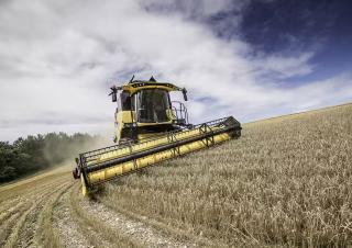 Moissonneuse-batteuses New Holland CX5.90 Laterale 