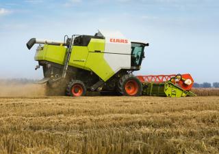 Moissonneuse-batteuses Claas Dominator 370