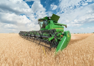 Moissonneuse-batteuses John Deere S790 